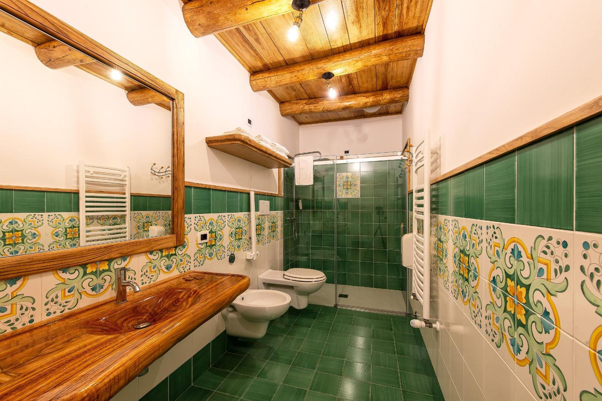 Etna Quota Mille Boutique Hotel, Typical Sicilian Food & Wine Рандацо Екстериор снимка